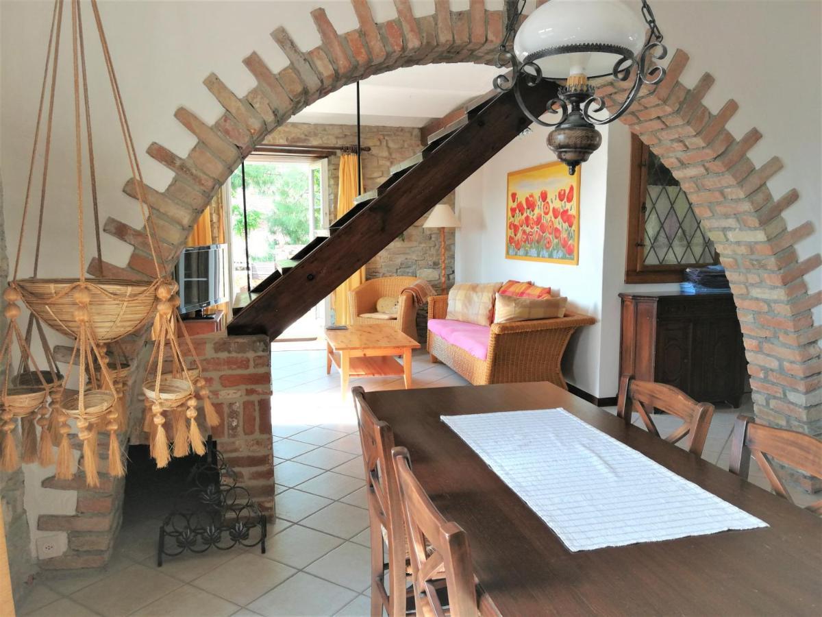 Sinio Agriturismo Sondrea מראה חיצוני תמונה