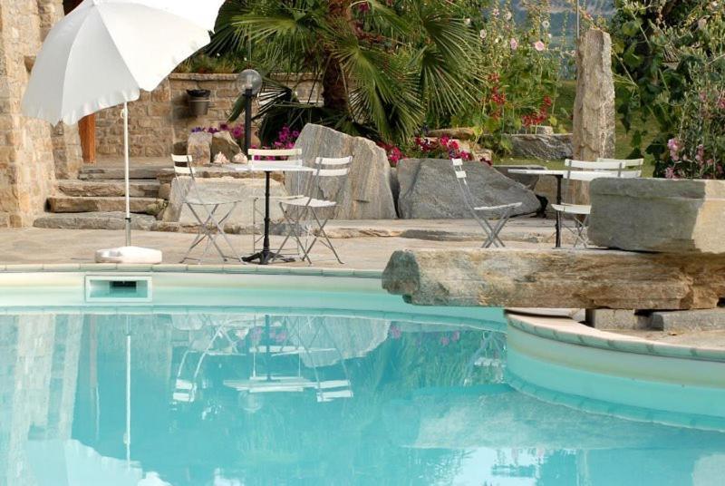 Sinio Agriturismo Sondrea מראה חיצוני תמונה