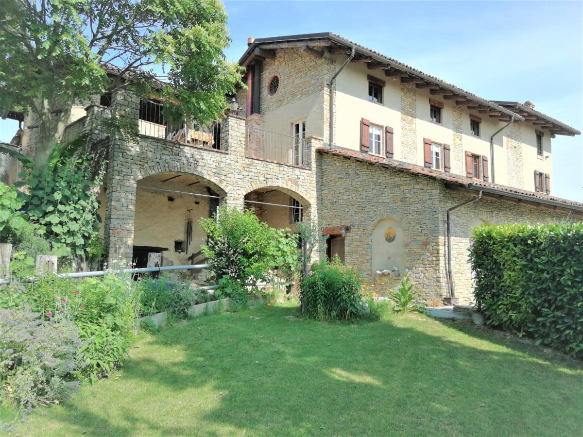 Sinio Agriturismo Sondrea מראה חיצוני תמונה